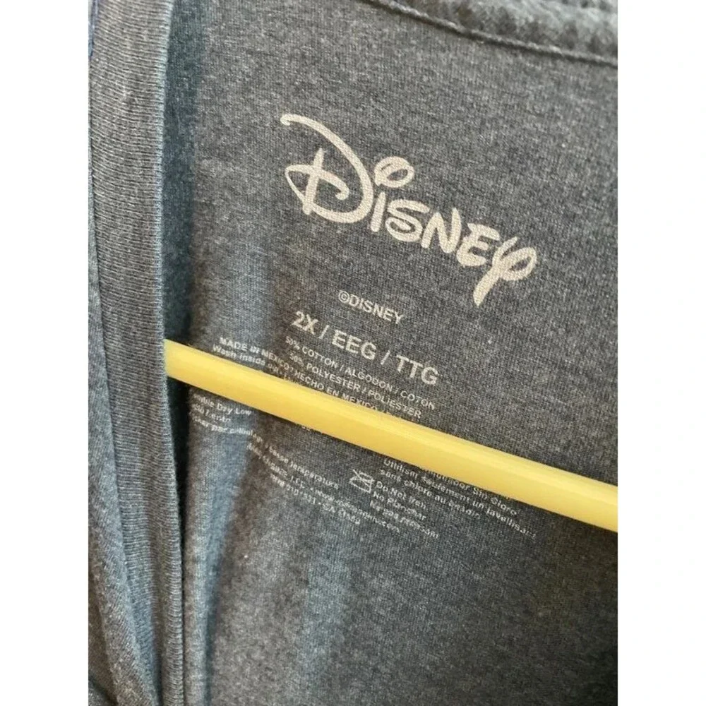Donald Duck shirt